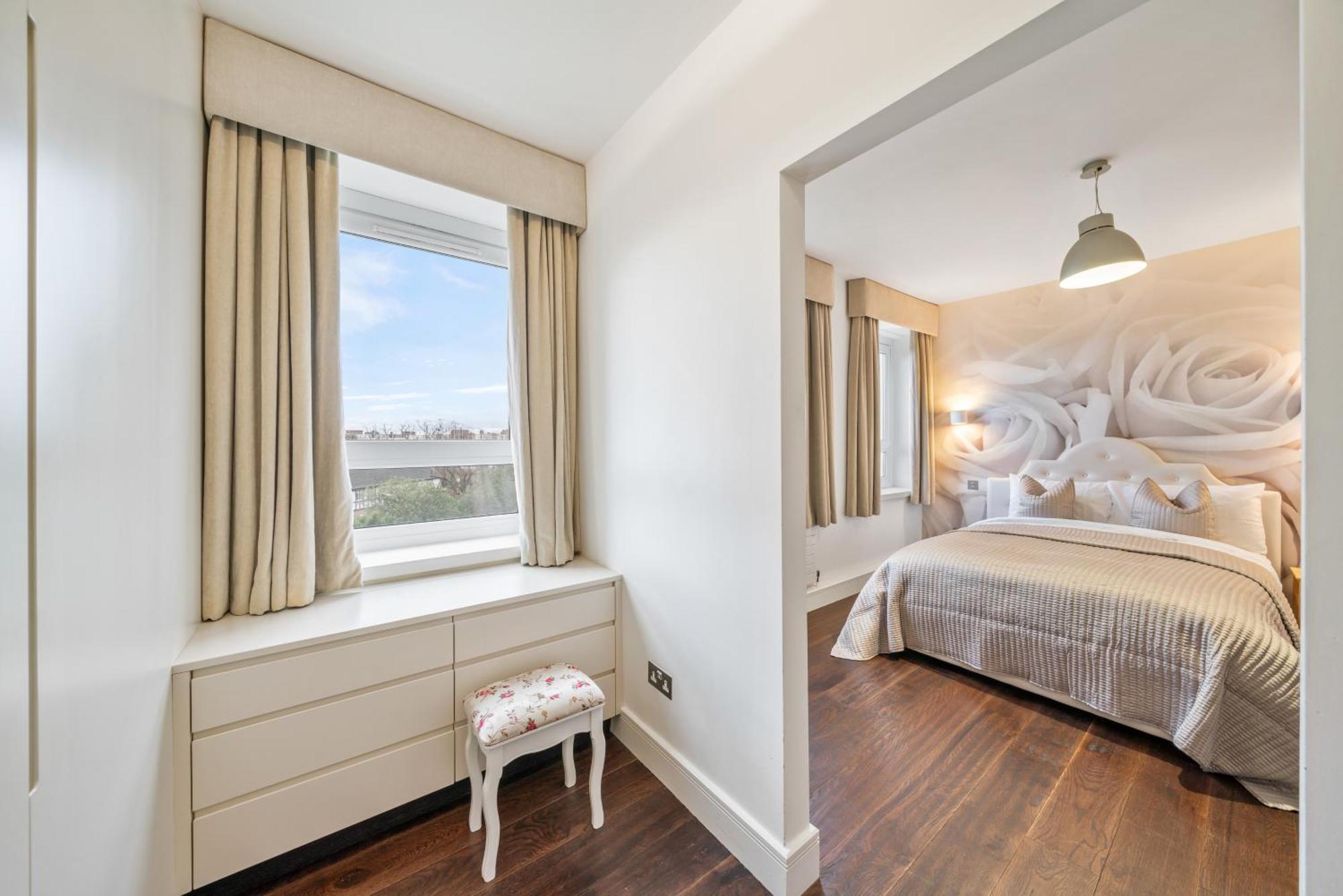 Relax, Play And Work In London Apartment Luaran gambar