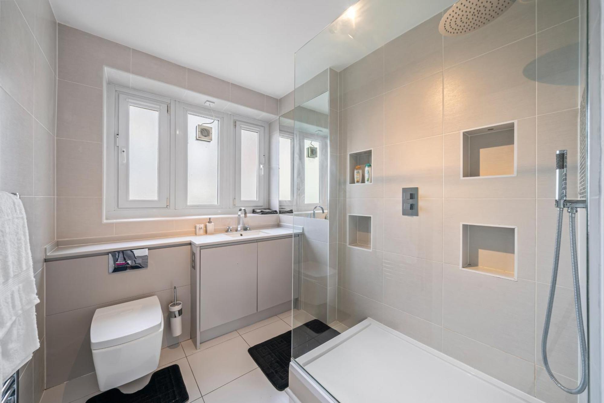 Relax, Play And Work In London Apartment Luaran gambar