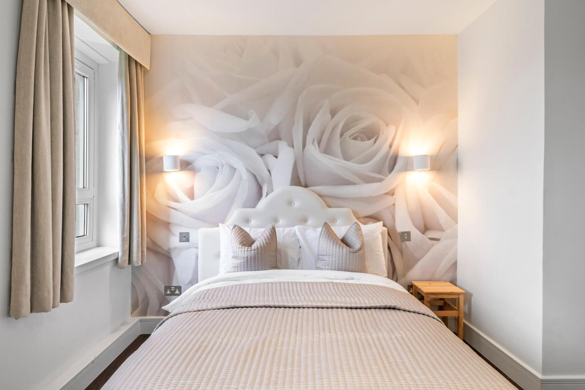 Relax, Play And Work In London Apartment Luaran gambar